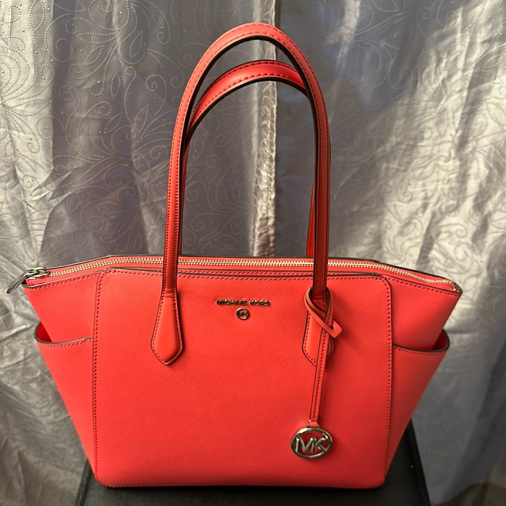 Michael Kors Monogram Tote bag